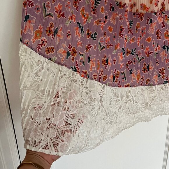 NWOT Anthropologie Laia Boho Floral Pleated Midi Skirt | Size MP - Picture 4 of 10